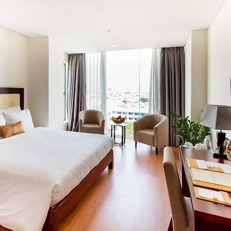 Gemma Hotel & Apartment Near Dragon Bridge Danang Exterior photo